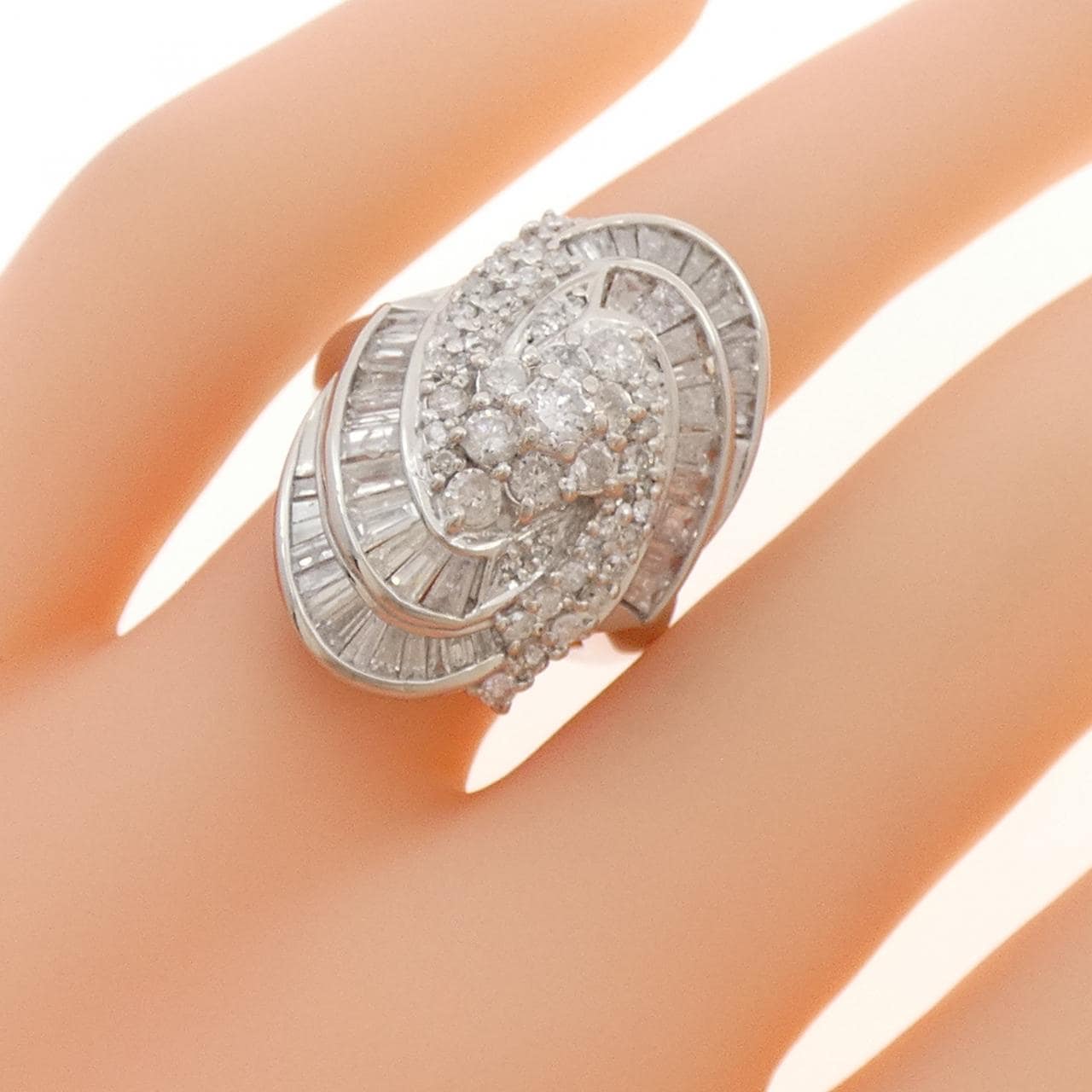 PT900 ダイヤモンド リング 2.38CT