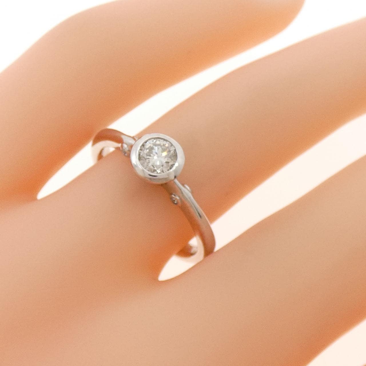 PT900 ダイヤモンド リング 0.33CT