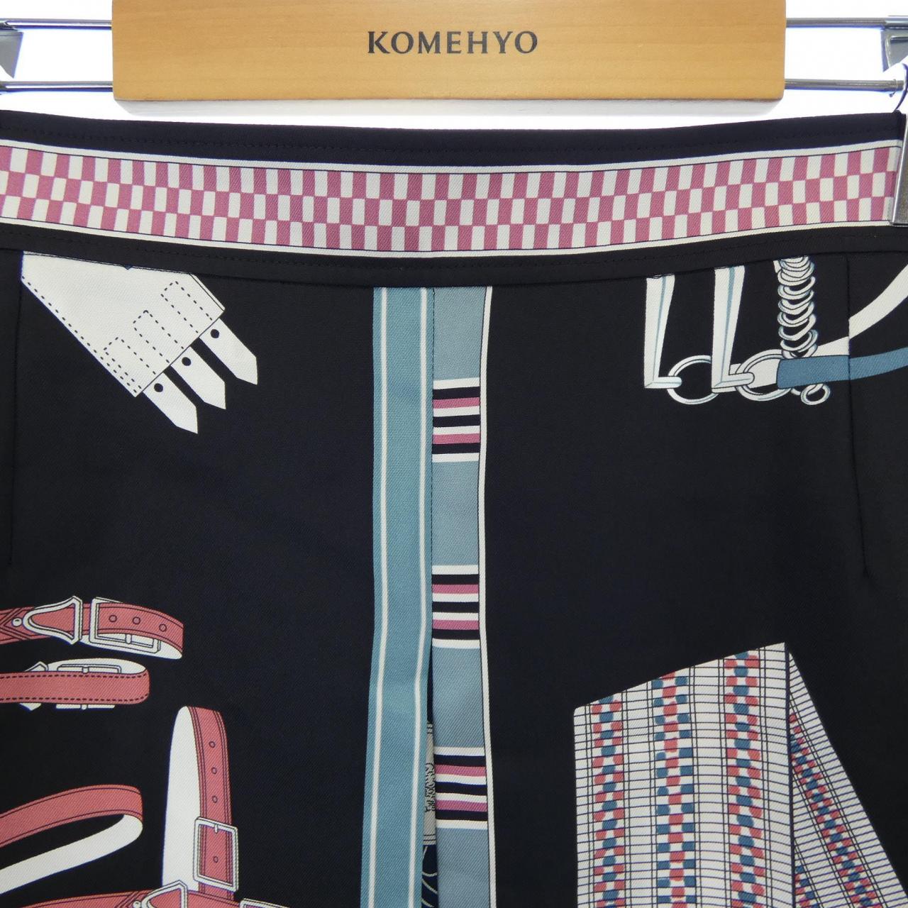 エルメス HERMES LETTRES EQUESTRES 4H0324DO ツイルレーヌ スカート