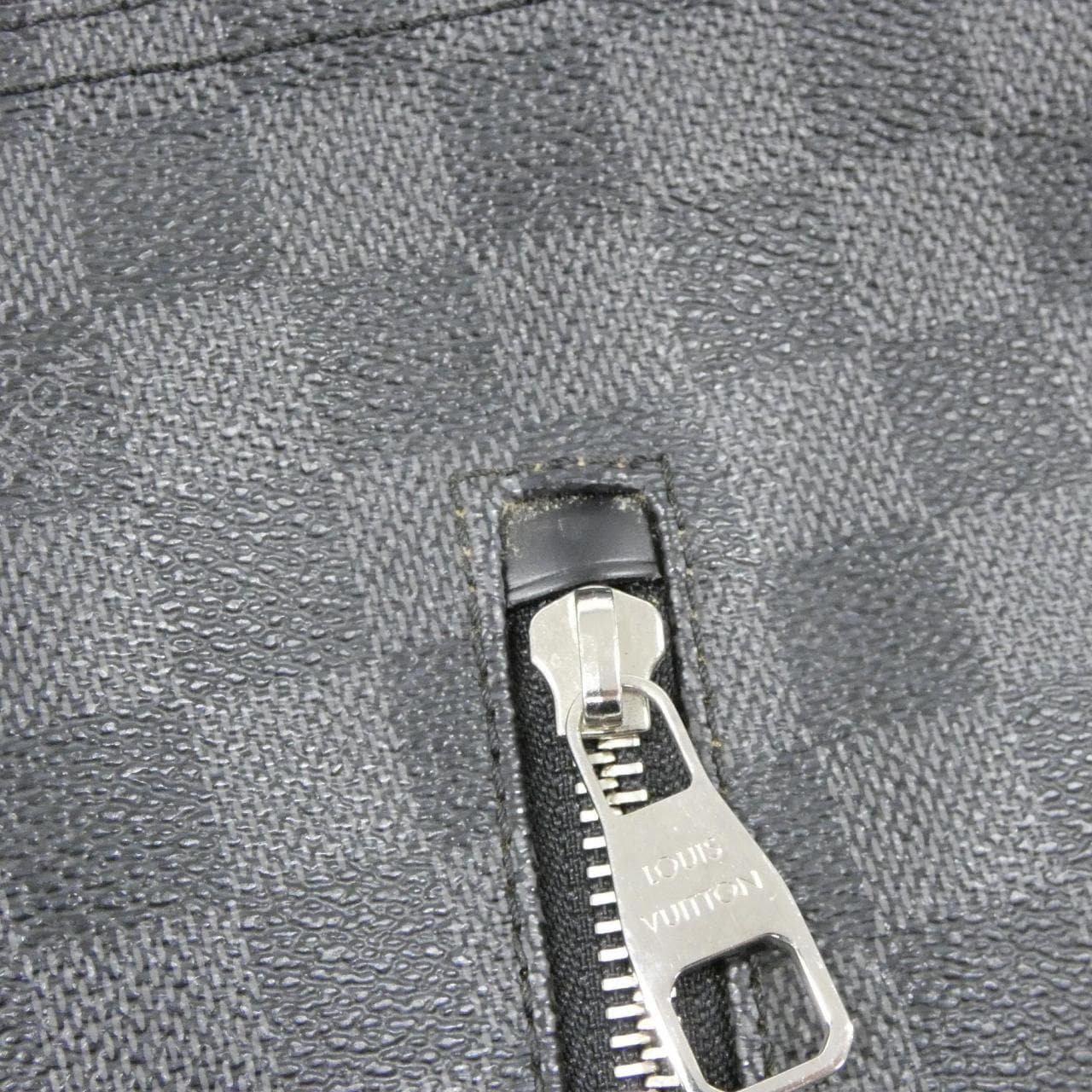 ルイヴィトン ダミエ グラフィット ミック MM N41106 ショルダーバッグ