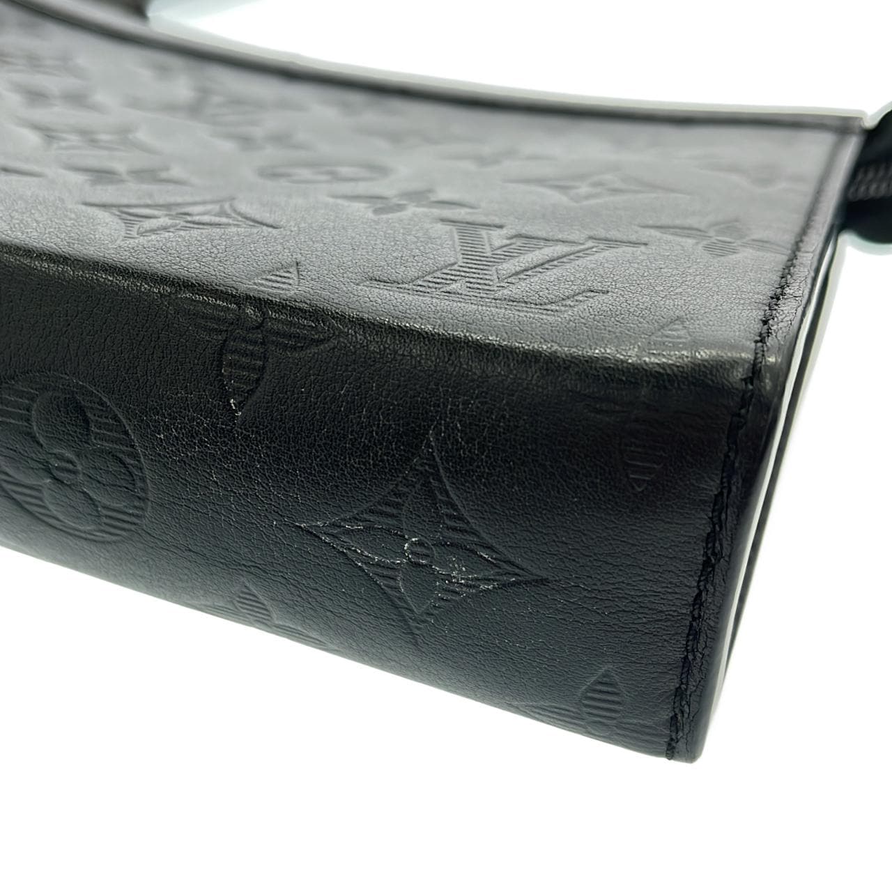 ルイヴィトン モノグラム シャドウ ガストン ウエアラブル ウォレット M81115 ショルダーバッグ