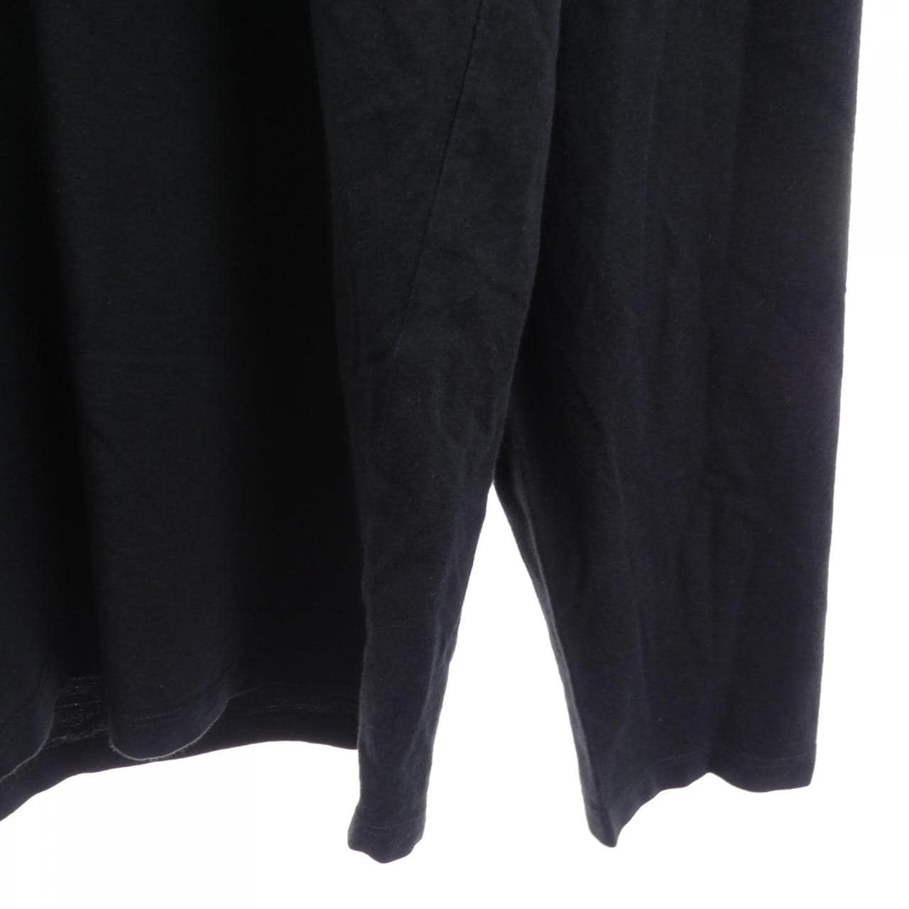 メゾンキツネ MAISON KITSUNE KMM40520 トップス