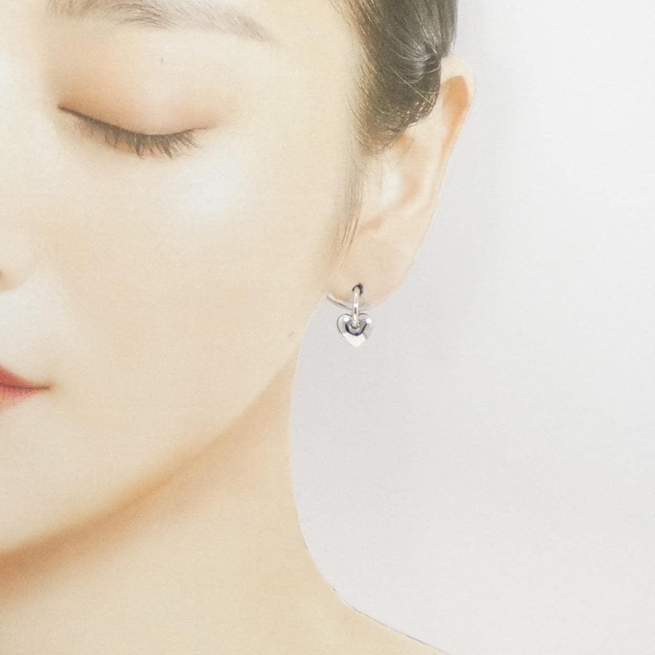 スタージュエリー 750WG/750YG/K18YG ハート ピアス