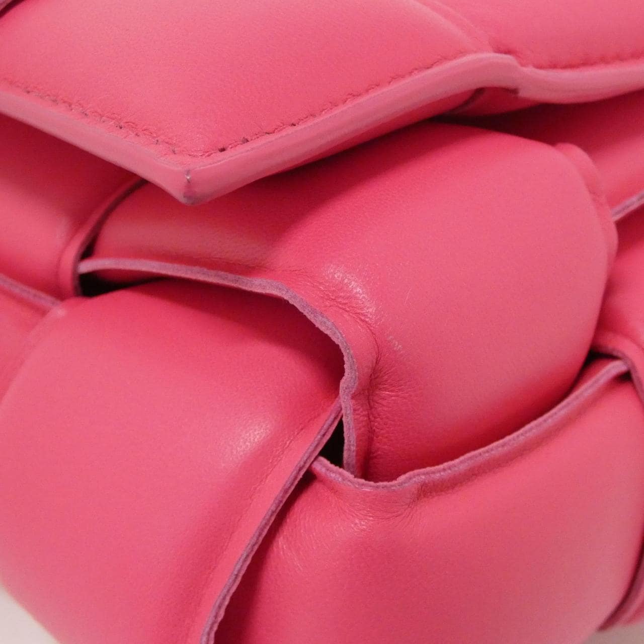 ボッテガヴェネタ 680070 V1FY0 ショルダーバッグ