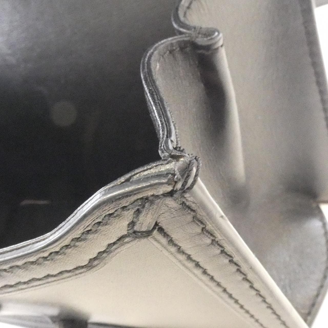 ロエベ バルセロナ 302 74NP39 ショルダーバッグ