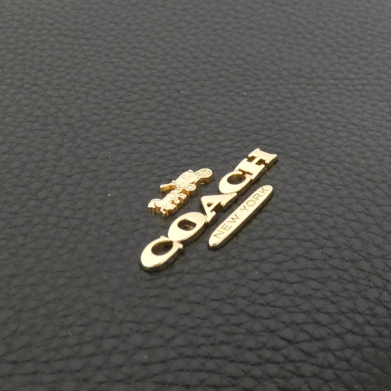 【新品】コーチ CW002 ショルダーバッグ