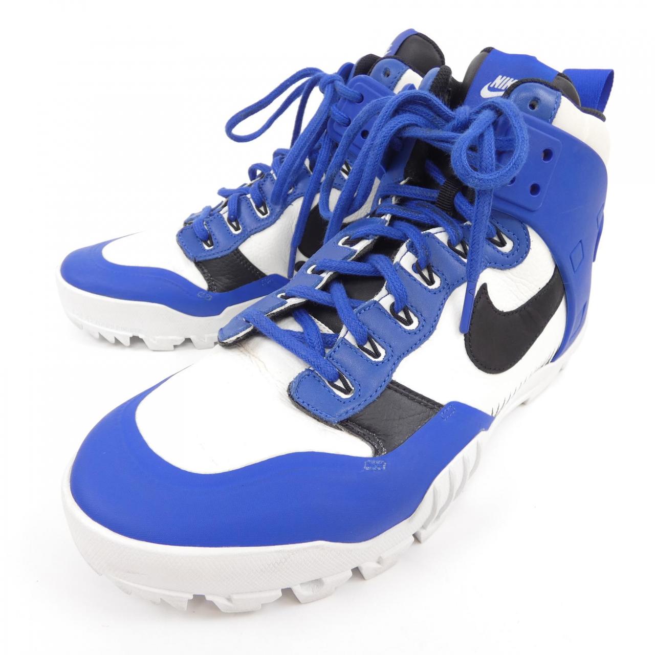 ナイキ NIKE スニーカー