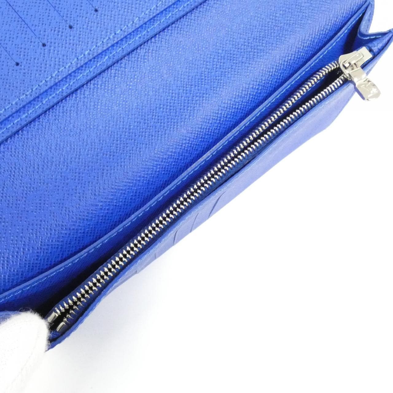 ルイヴィトン タイガ ポルトフォイユ ブラザ M11580 財布