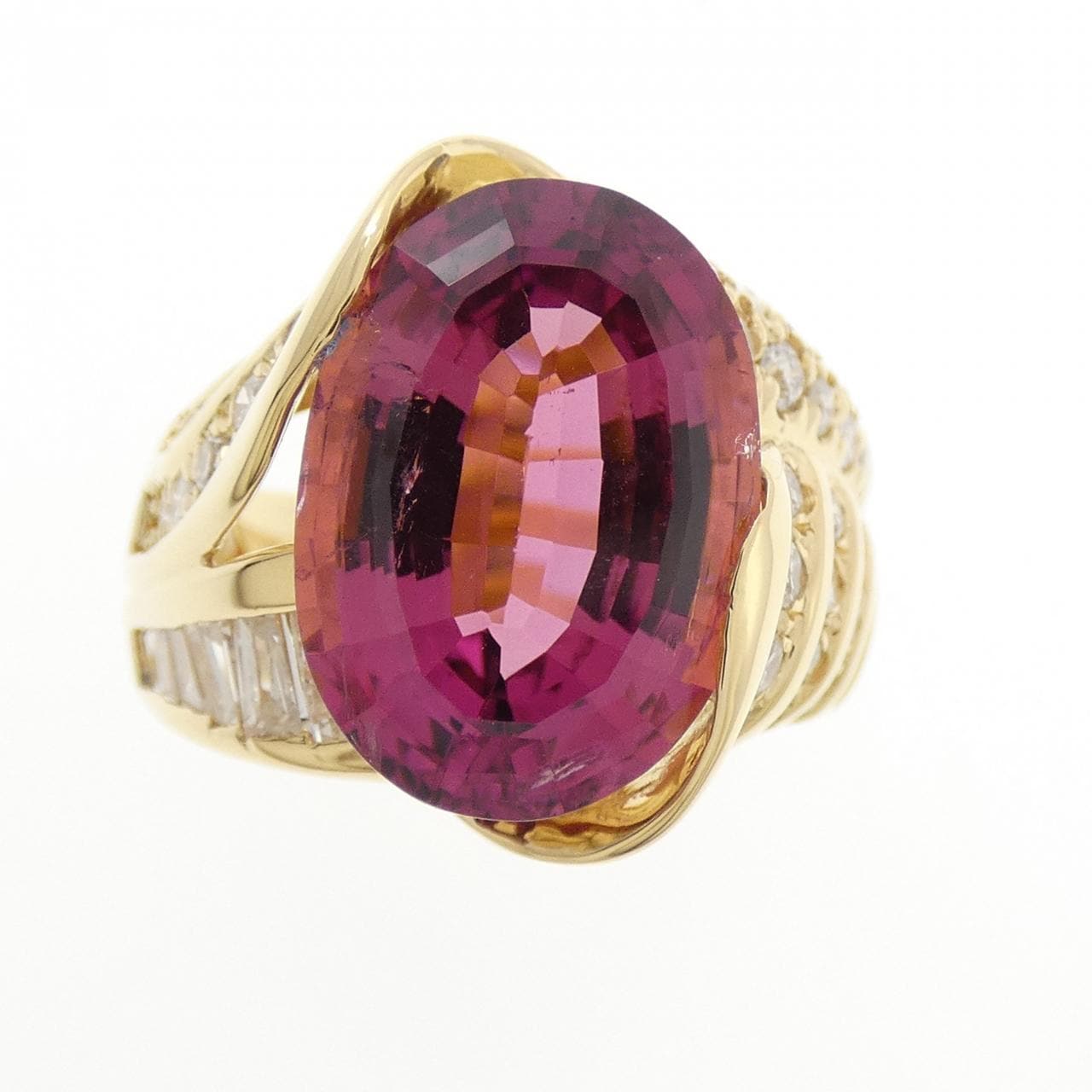 K18YG碧璽戒指，6.30克拉