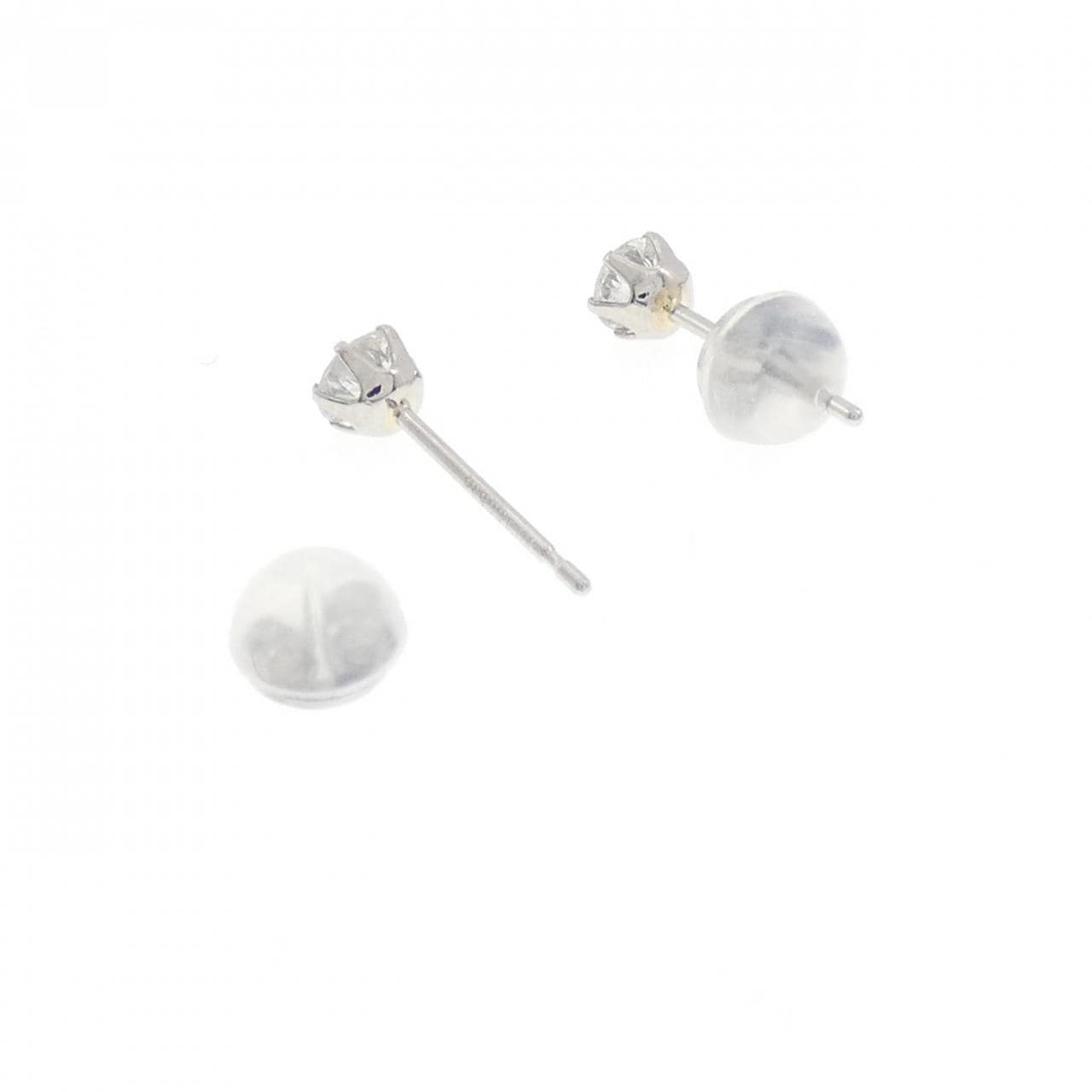 PT900 ソリティア ダイヤモンド ピアス 0.361CT