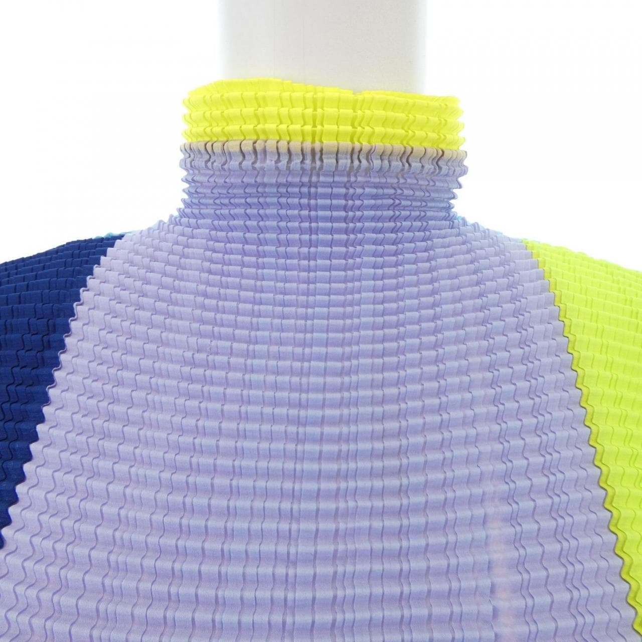 イッセイミヤケ ISSEY MIYAKE IM94FJ619 トップス