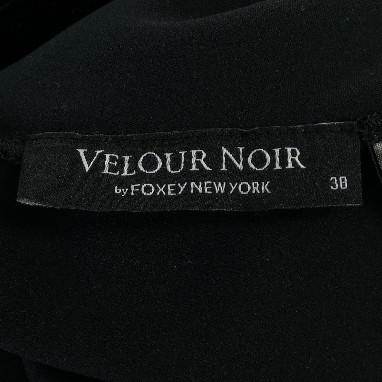 ヴェロアノワール VELOUR NOIR トップス