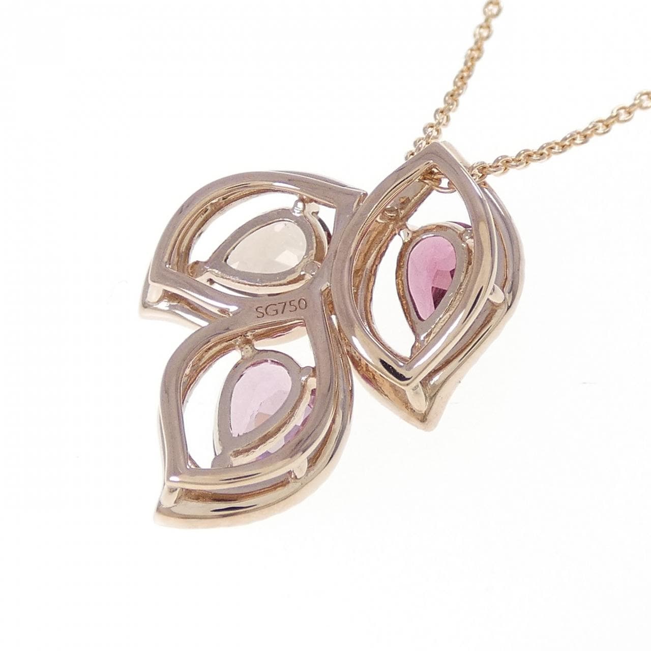 タサキ ガーネット ネックレス