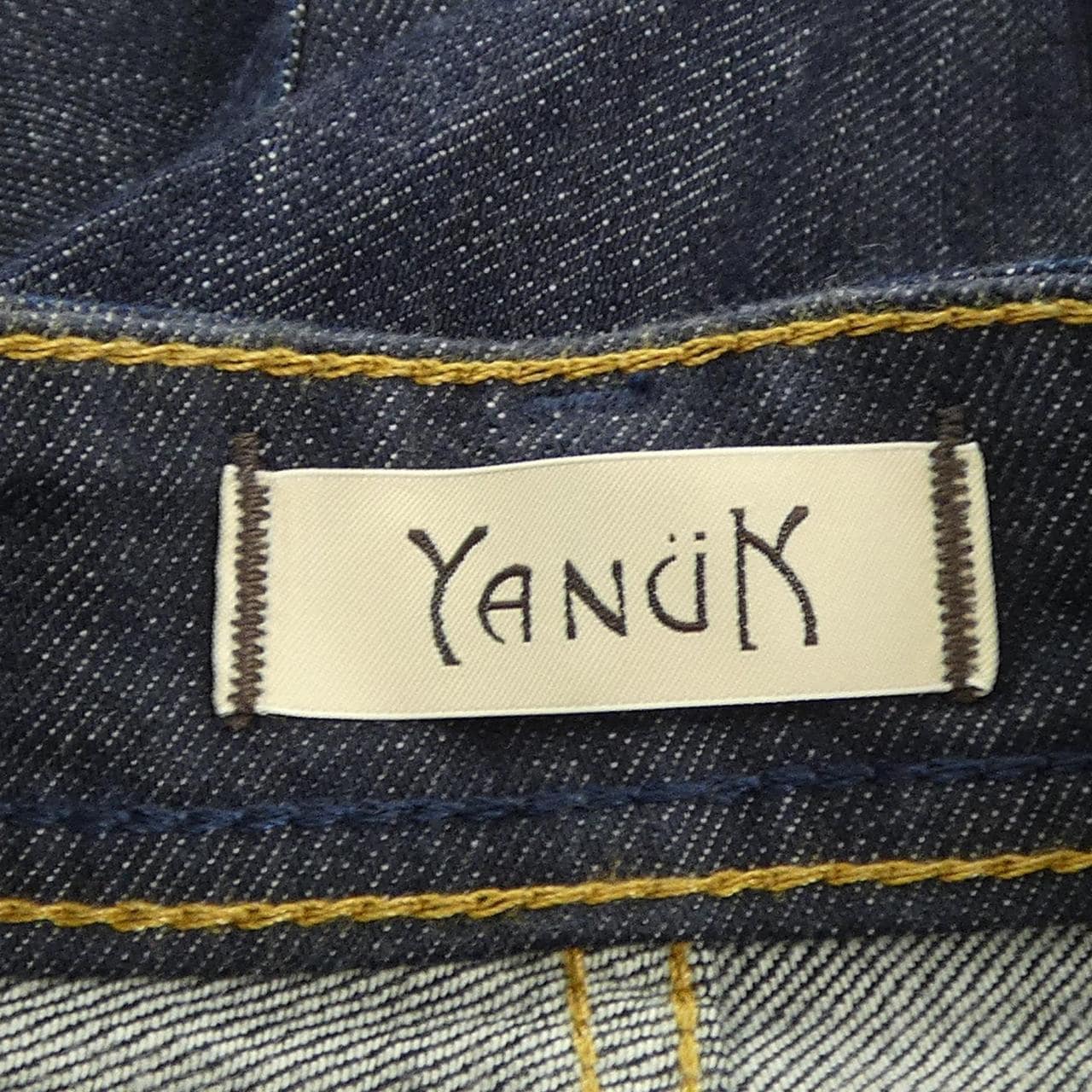 ヤヌーク YANUK ジーンズ