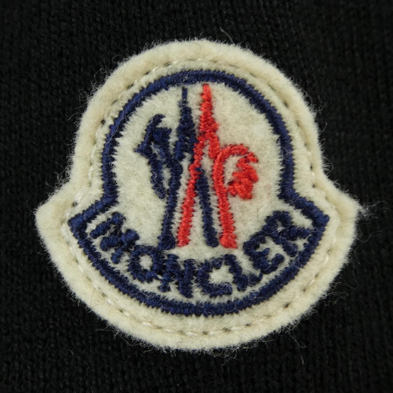 モンクレール MONCLER K20939B51000 ダウンジャケット