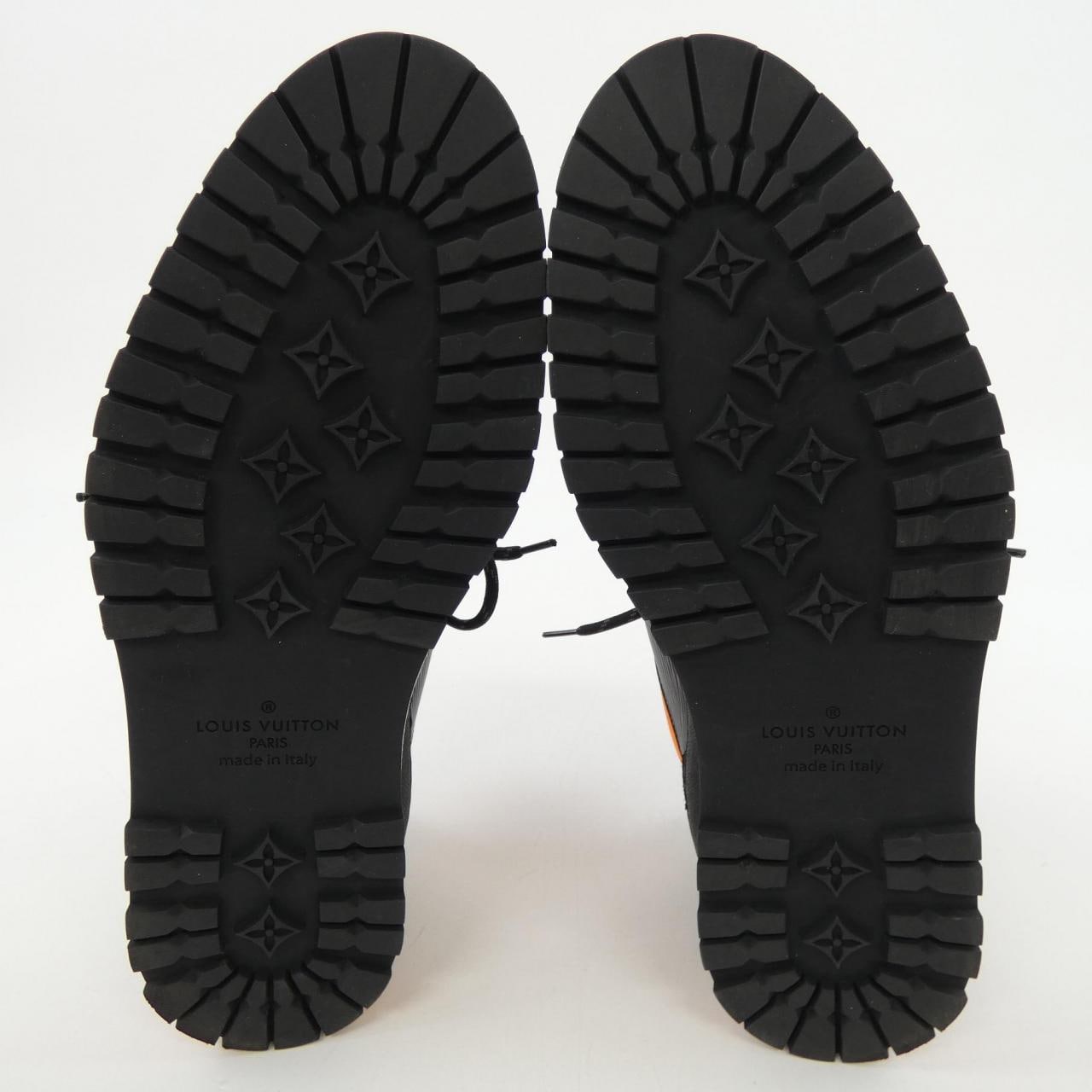 ルイヴィトン LOUIS VUITTON スニーカー