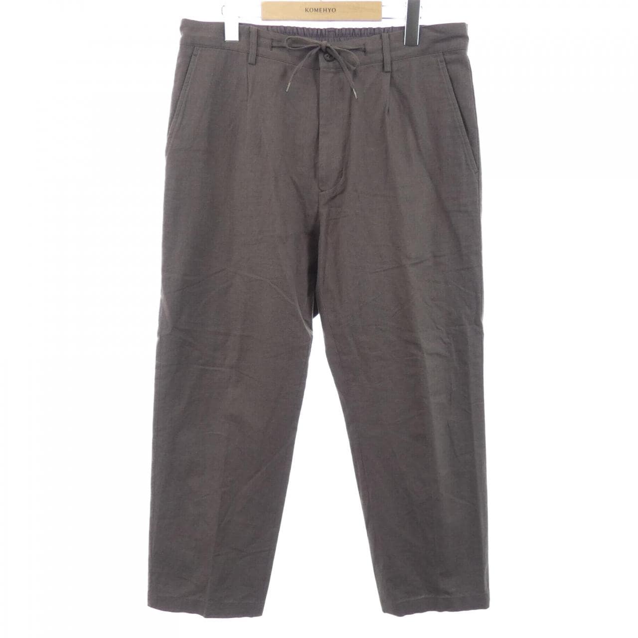 ブリッラ Brilla パンツ