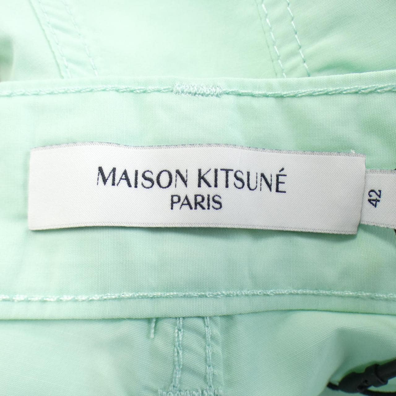 メゾンキツネ MAISON KITSUNE ショートパンツ