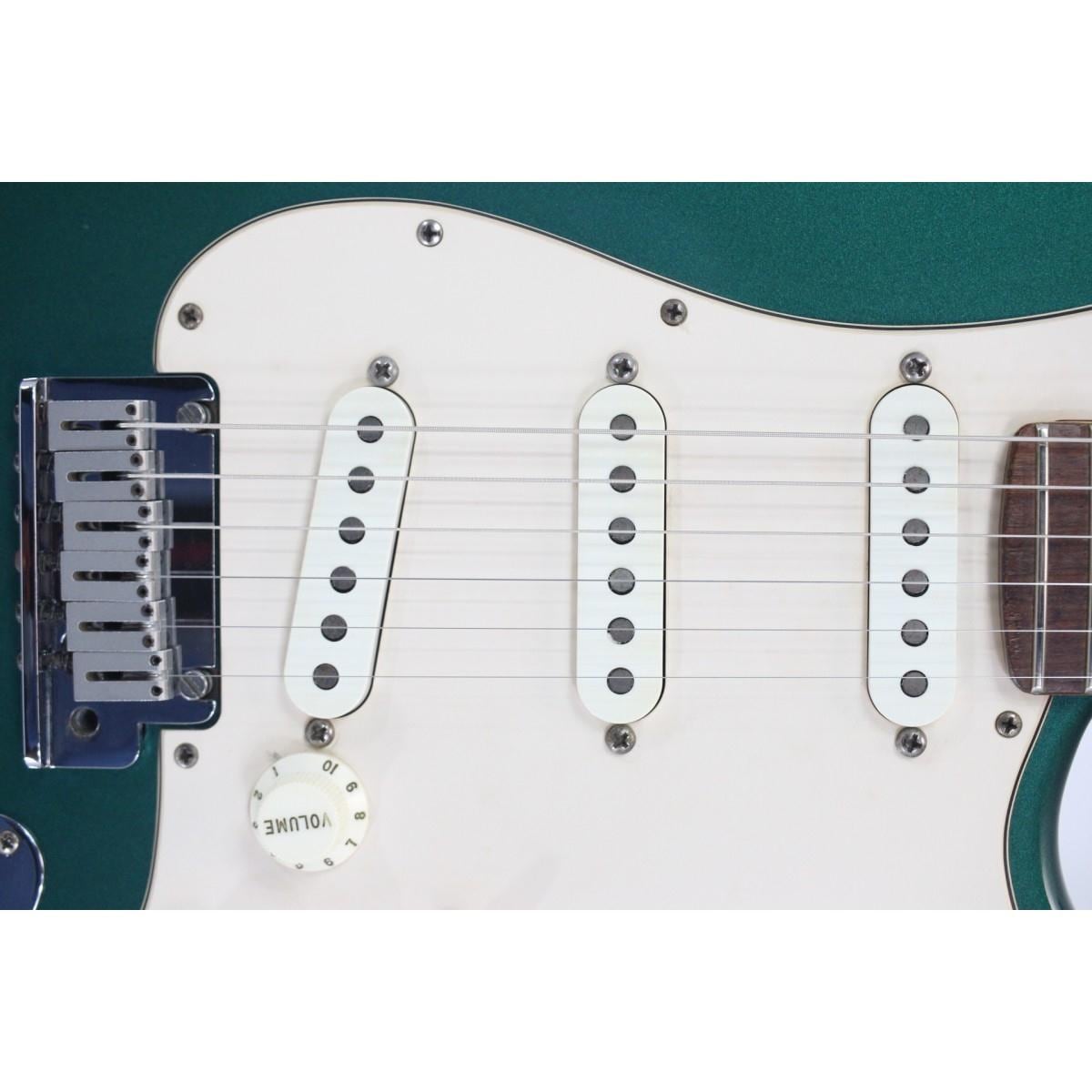 FENDER AMERICAN STANDARD STRATOCASTER