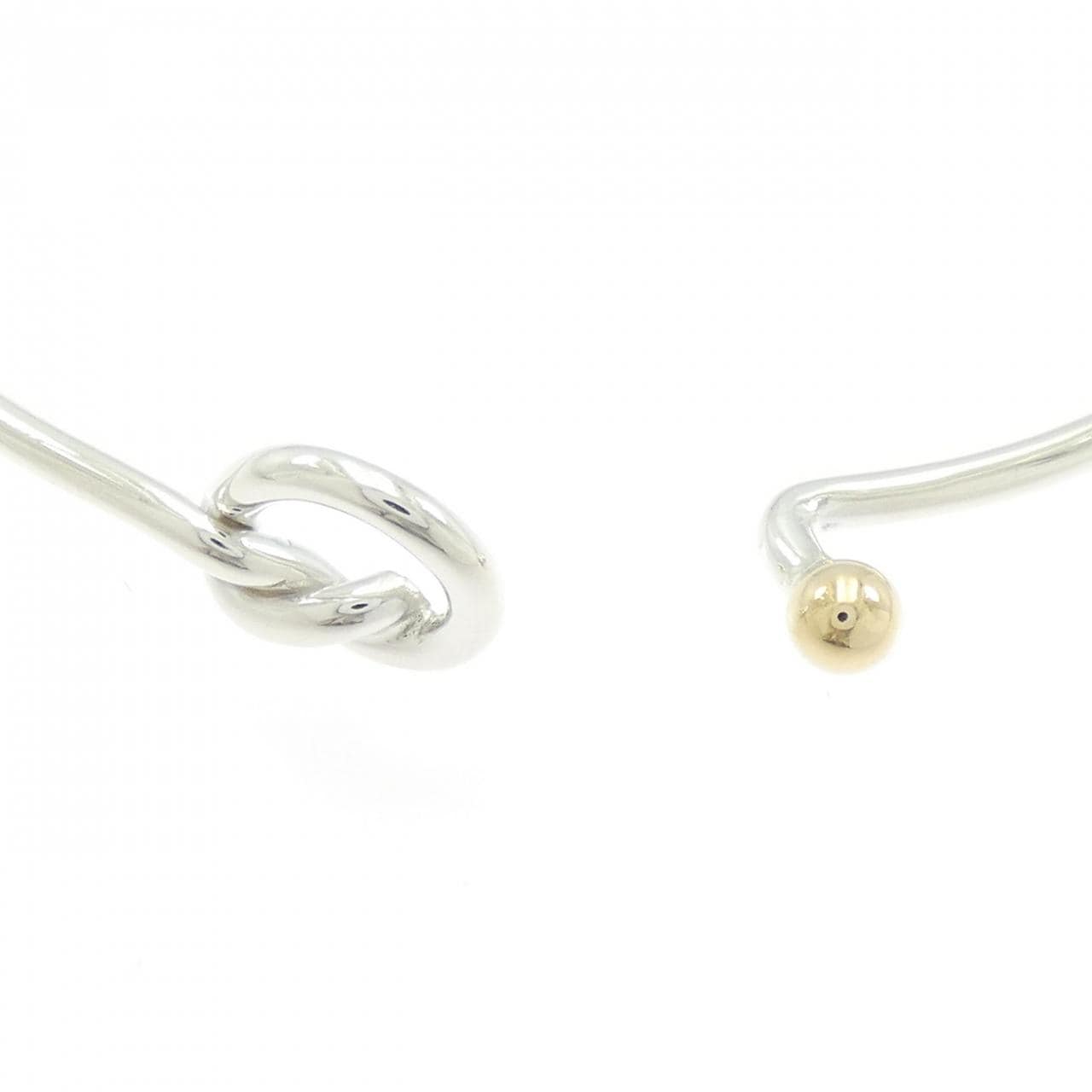 ティファニー フラットワイヤー フック&アイ ハート バングル