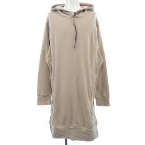 ONE BY OURET パーカー