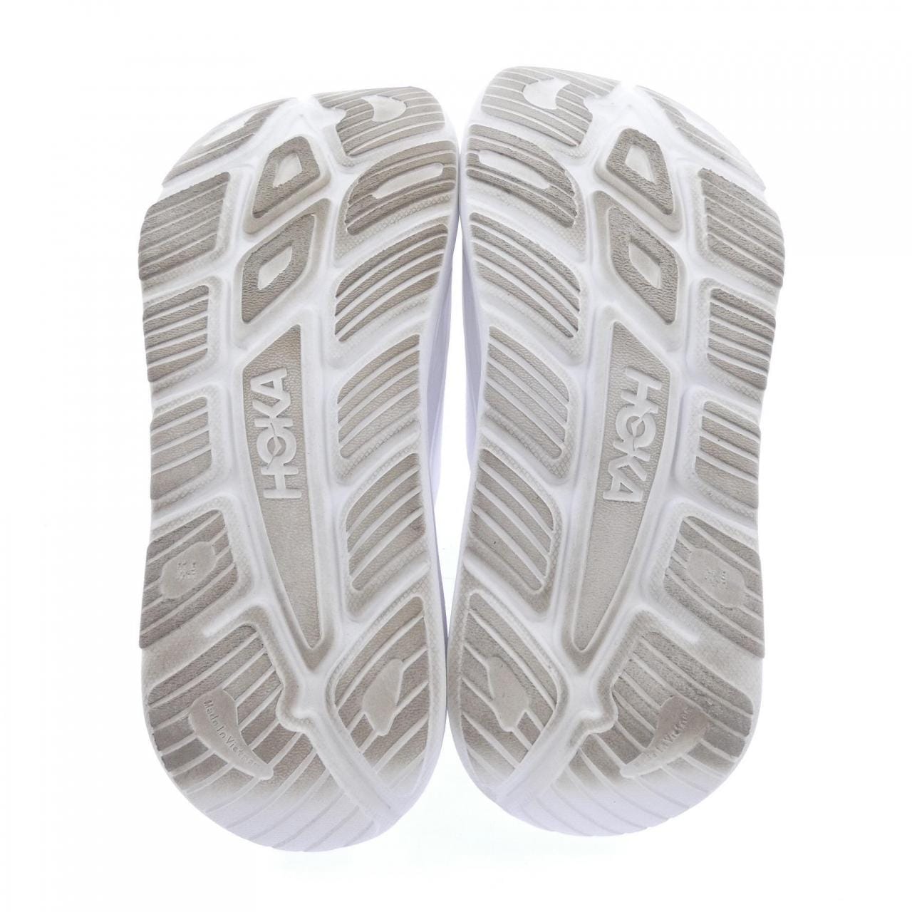 ホカオネオネ HOKA ONE ONE サンダル
