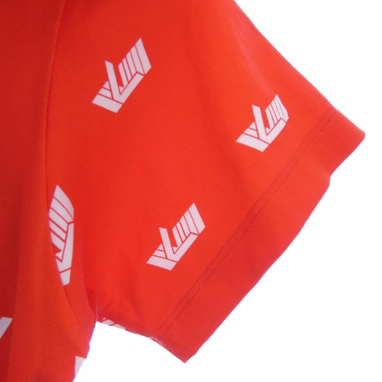 ルイヴィトン LOUIS VUITTON Tシャツ