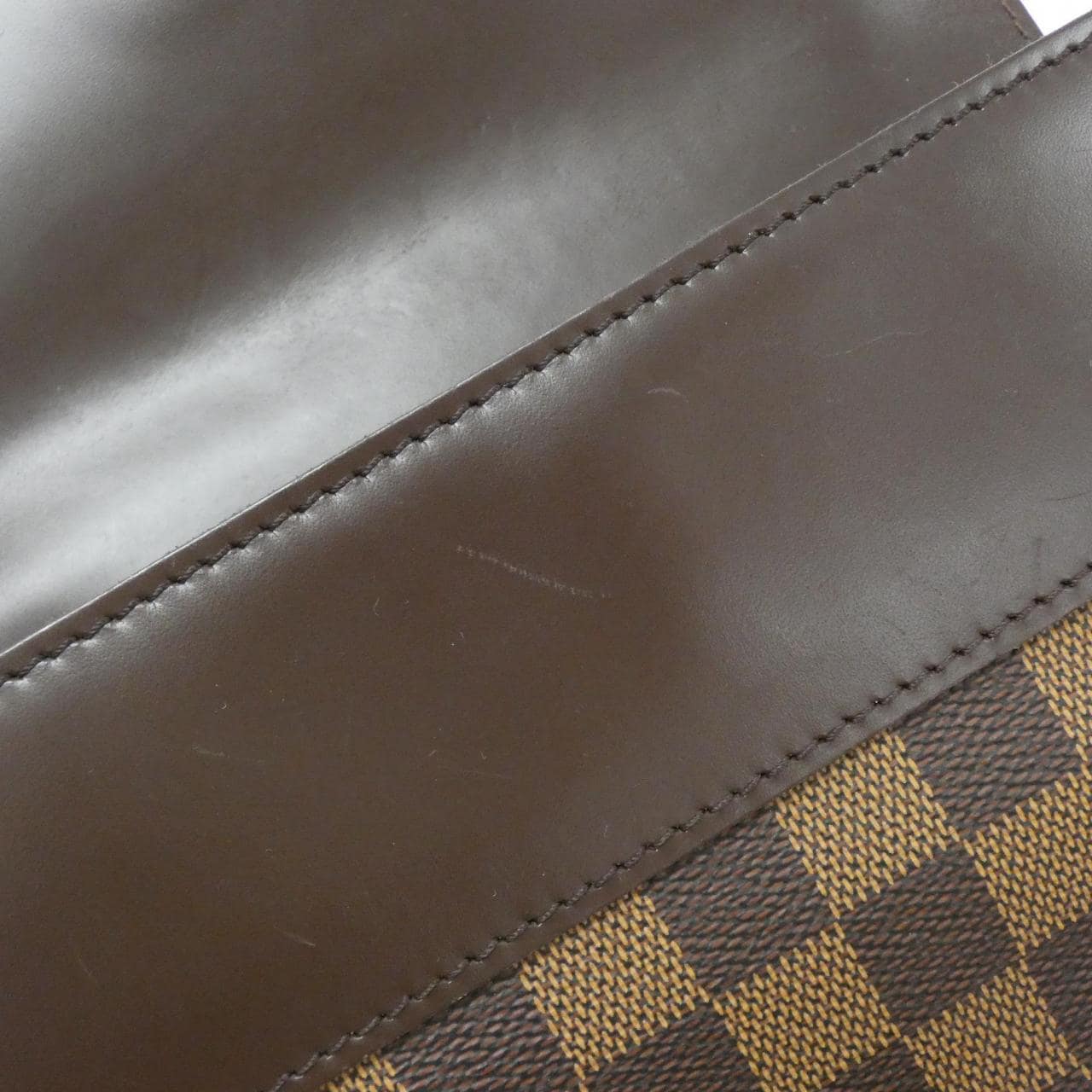 LOUIS VUITTON Damier Soho N51132双肩包