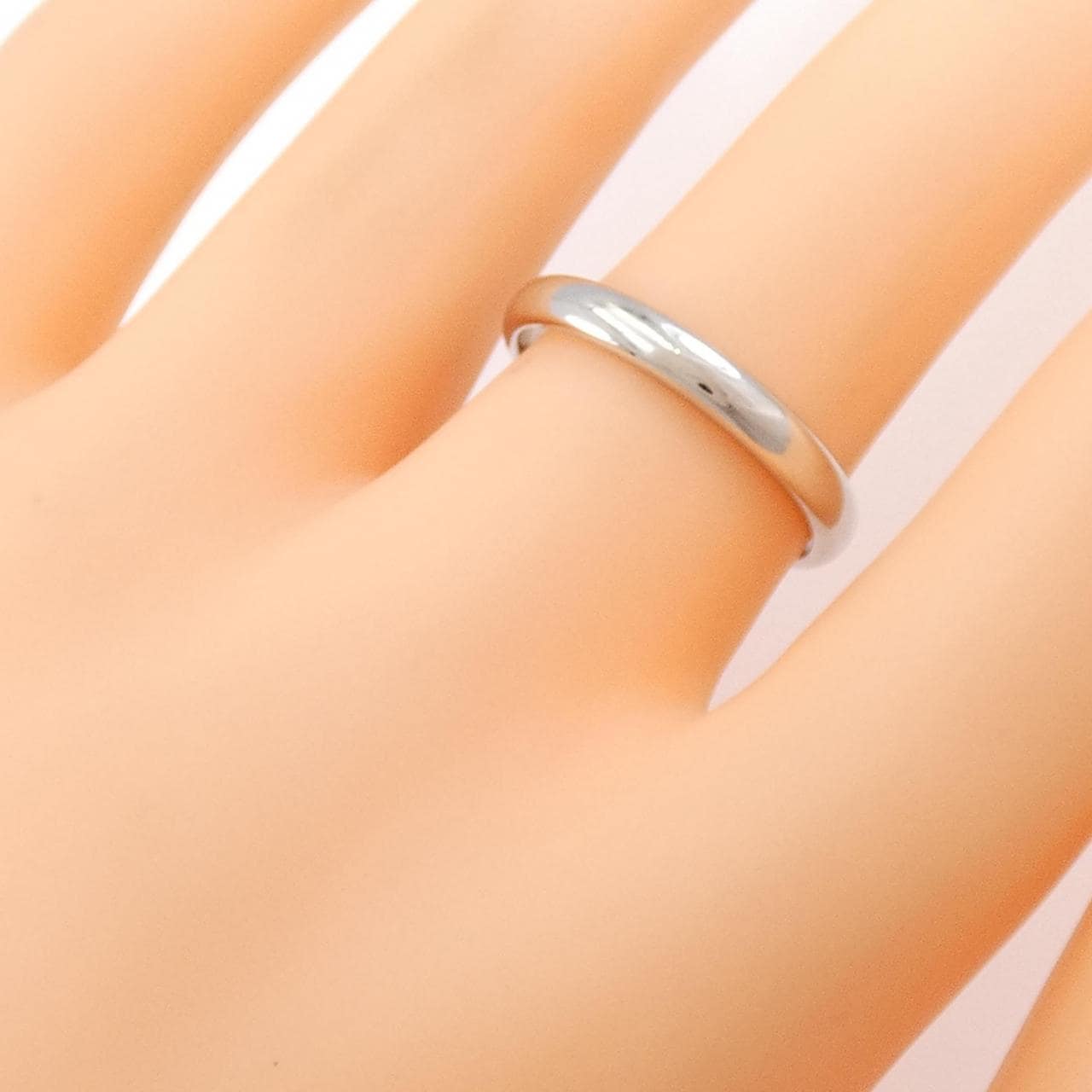 TIFFANY forever wedding band ring