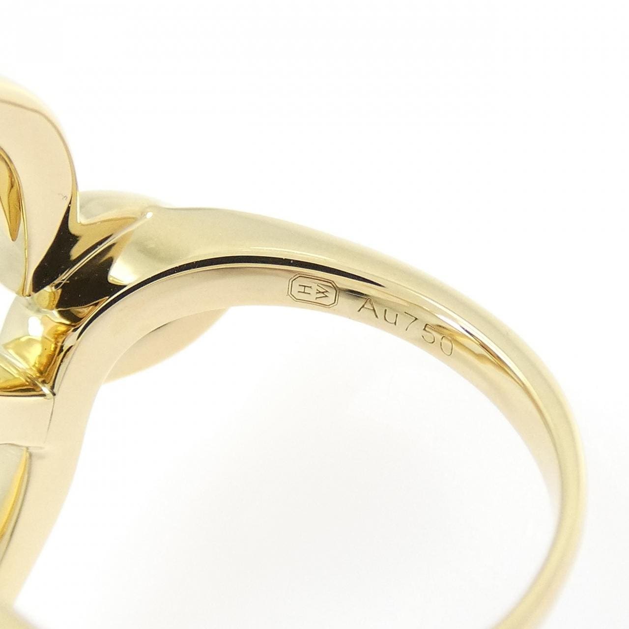 ハリーウィンストン リリークラスター リング