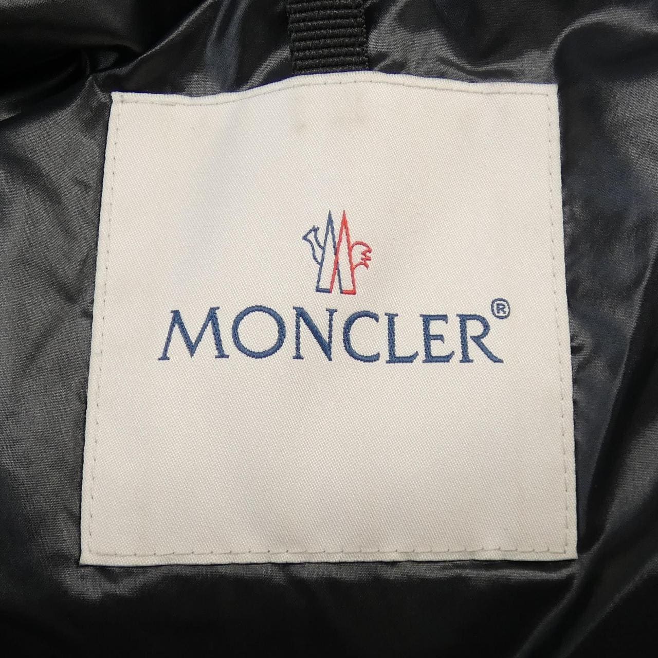 モンクレール MONCLER MONTCLA ダウンジャケット