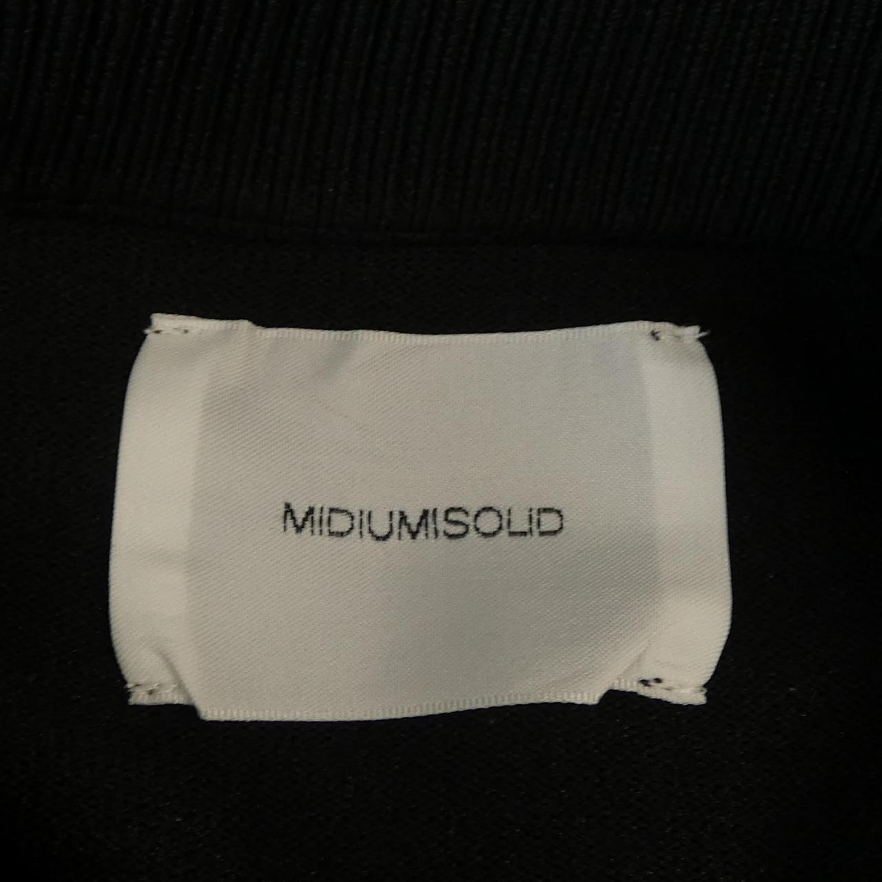 MIDIUMISOLID トップス
