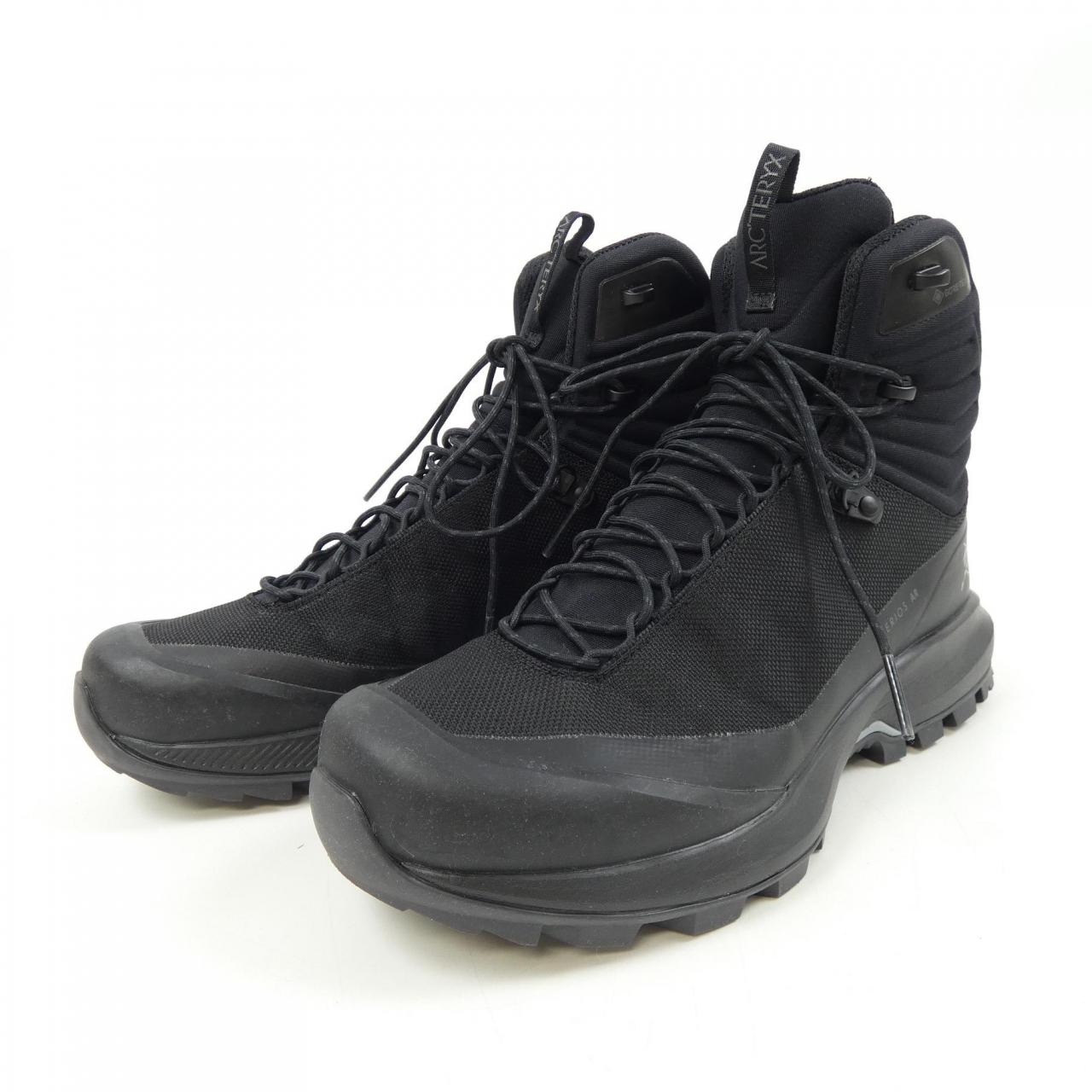 アークテリクス ARC'TERYX ブーツ