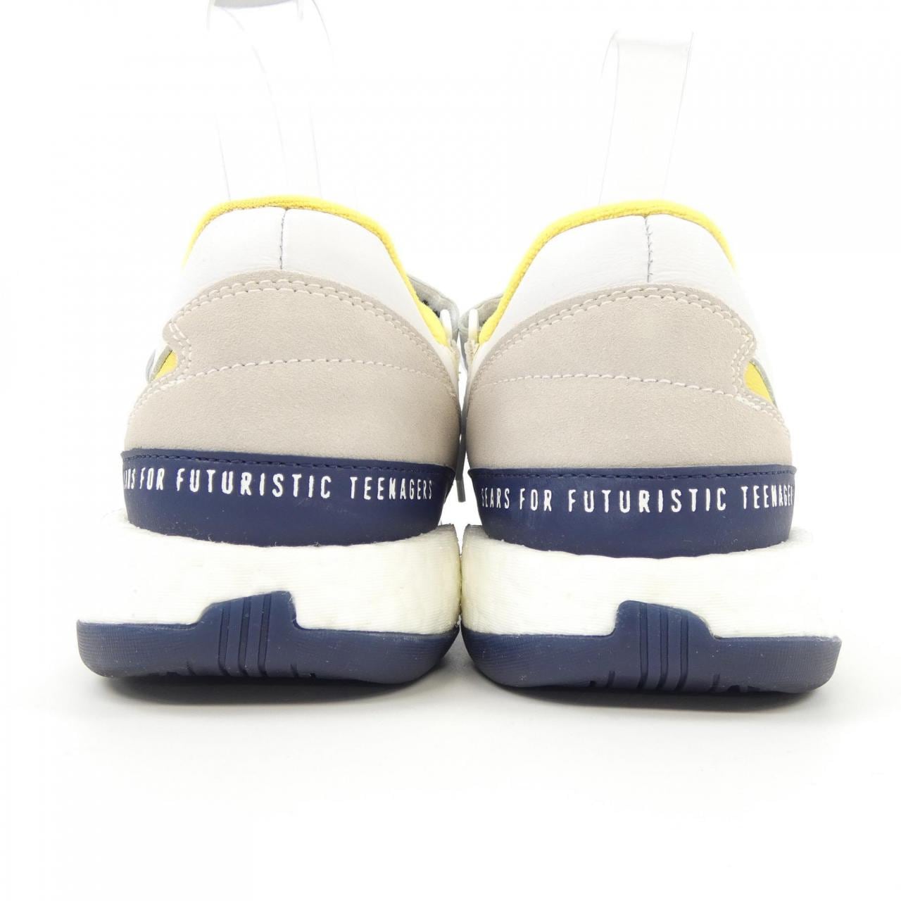 アディダス ADIDAS スニーカー