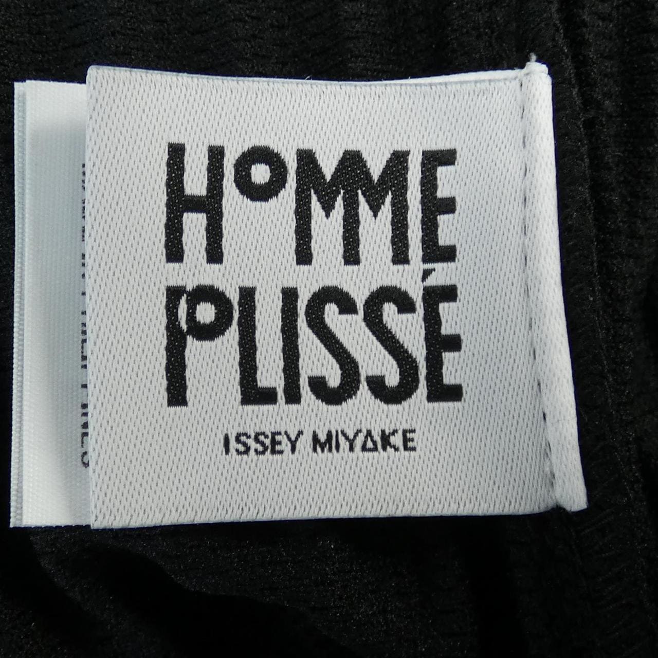 Homme Plisse HOMME PLISSE HP51JE112 Vest
