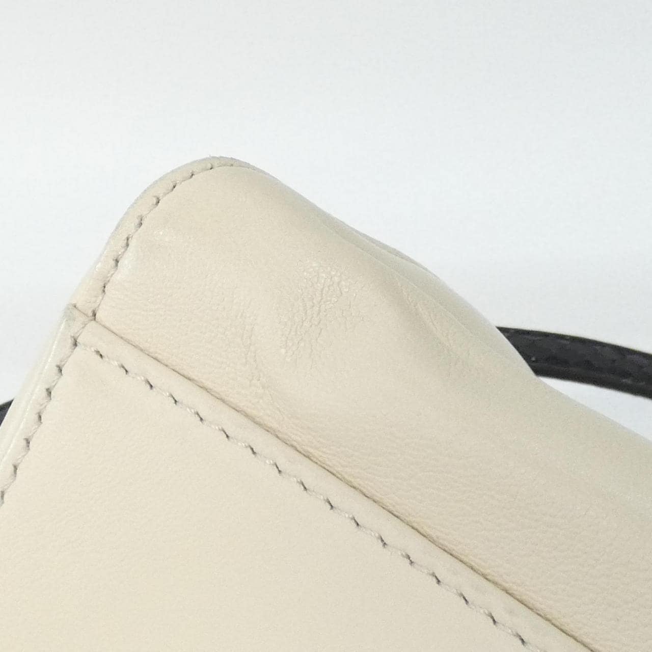 フェンディ BAG BUGS ピーカブー ミニ 8BN244 A0VJ バッグ