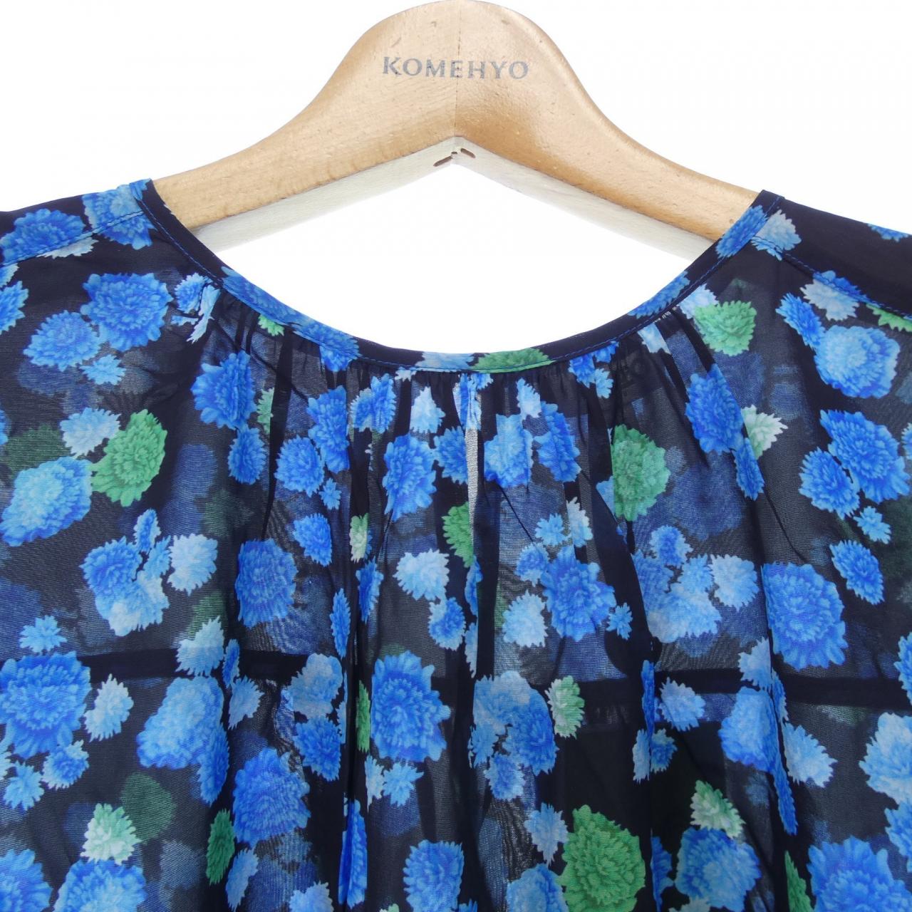 ケンゾー KENZO トップス