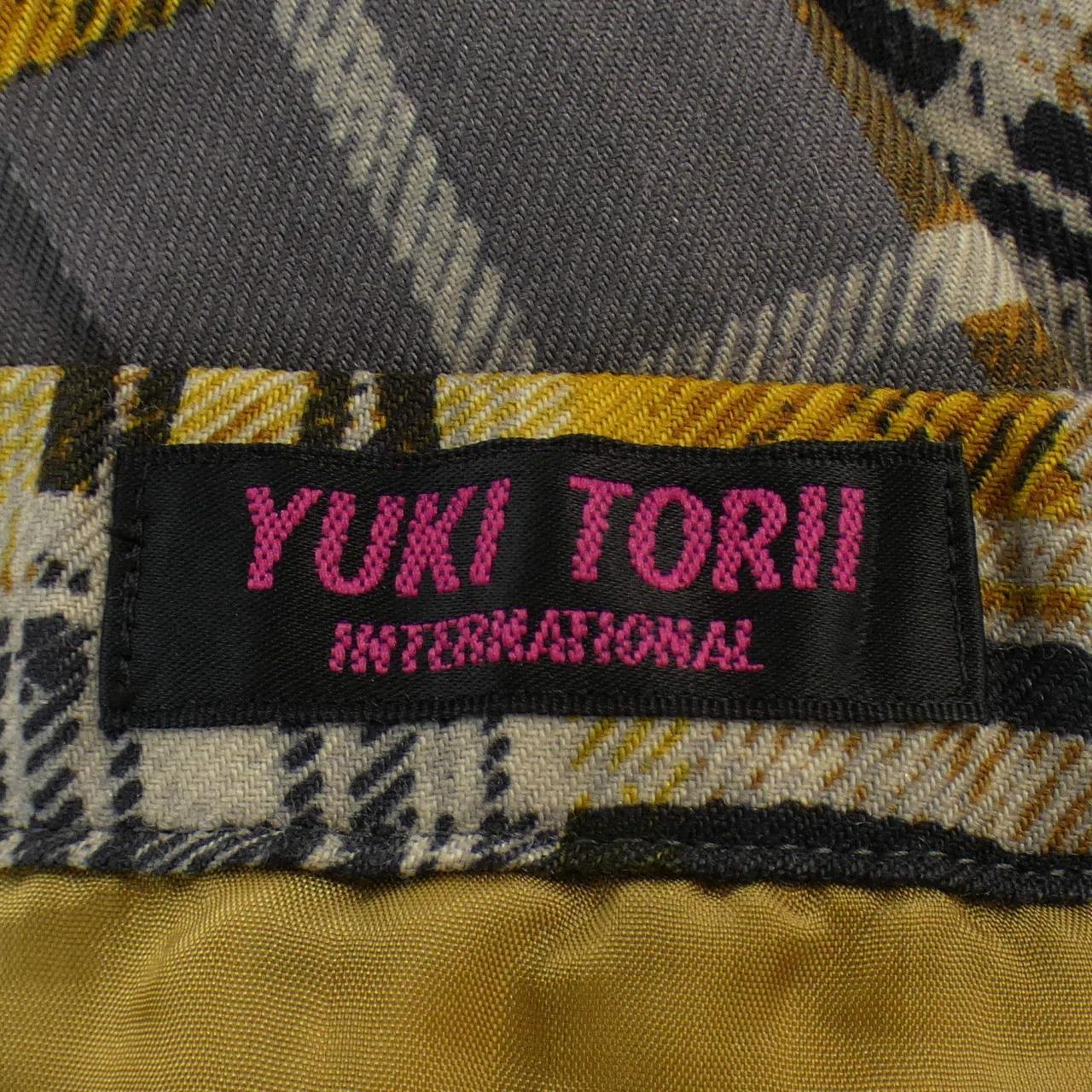 ユキトリイ YUKI TORII スカート