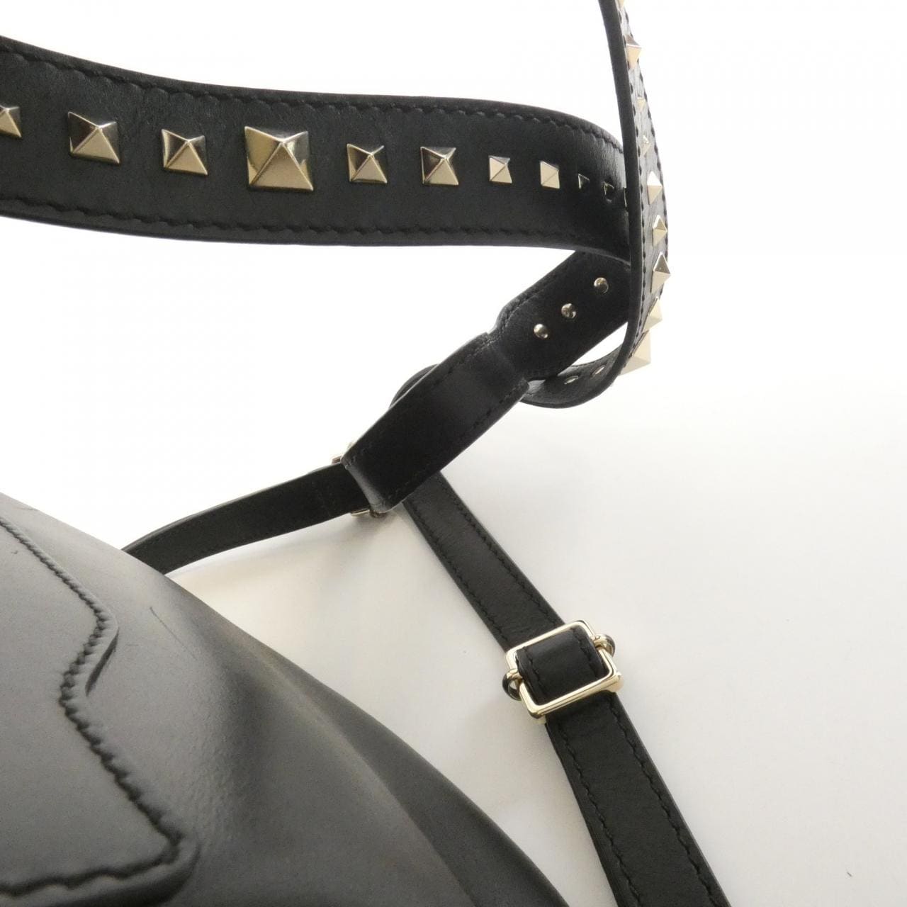 ヴァレンティノガラヴァーニ リュックサック