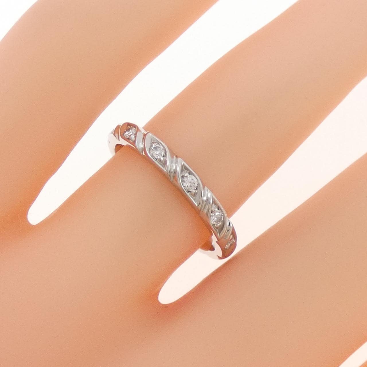 ショーメ トルサード リング