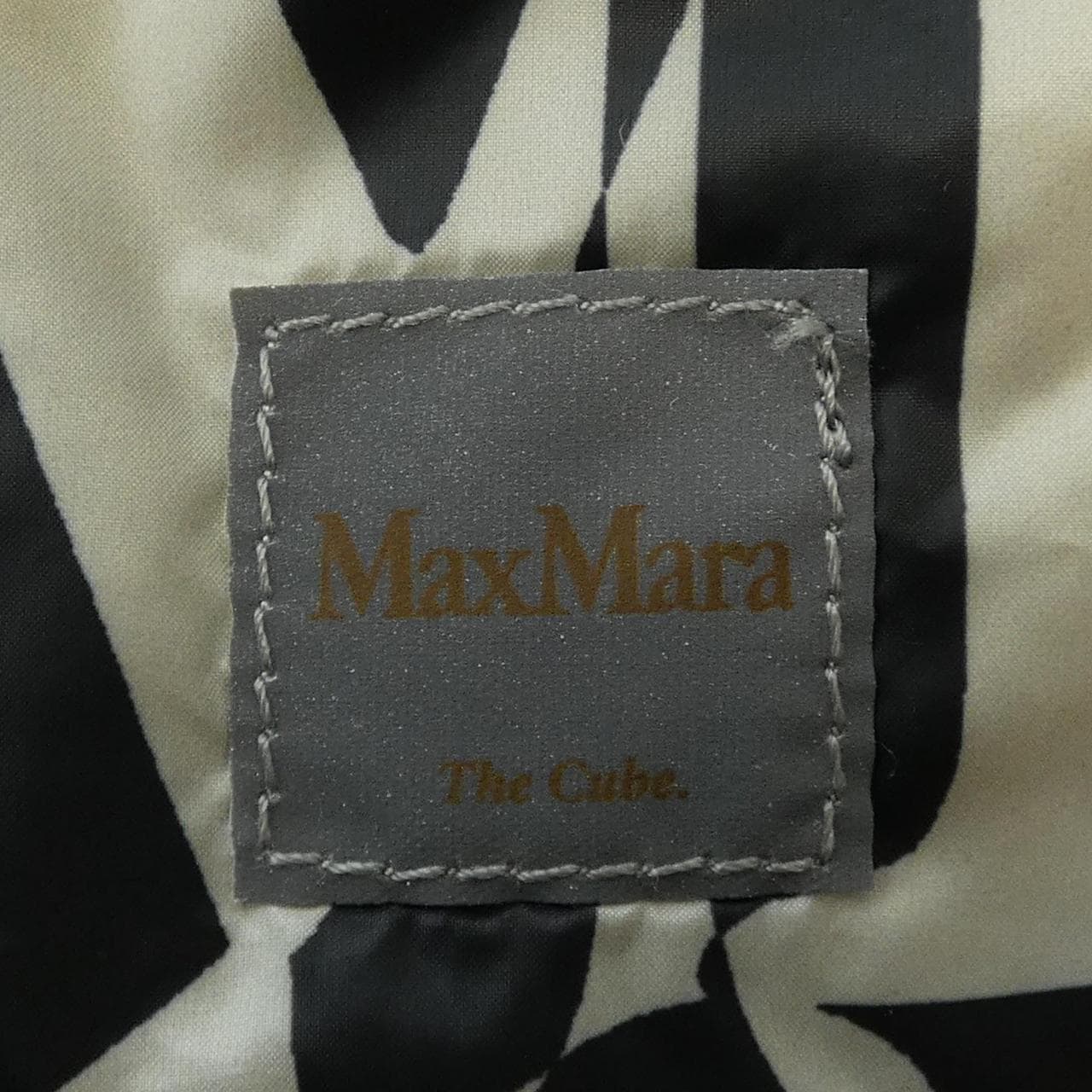 麥絲瑪拉 (Max Max Mara) 羽絨服