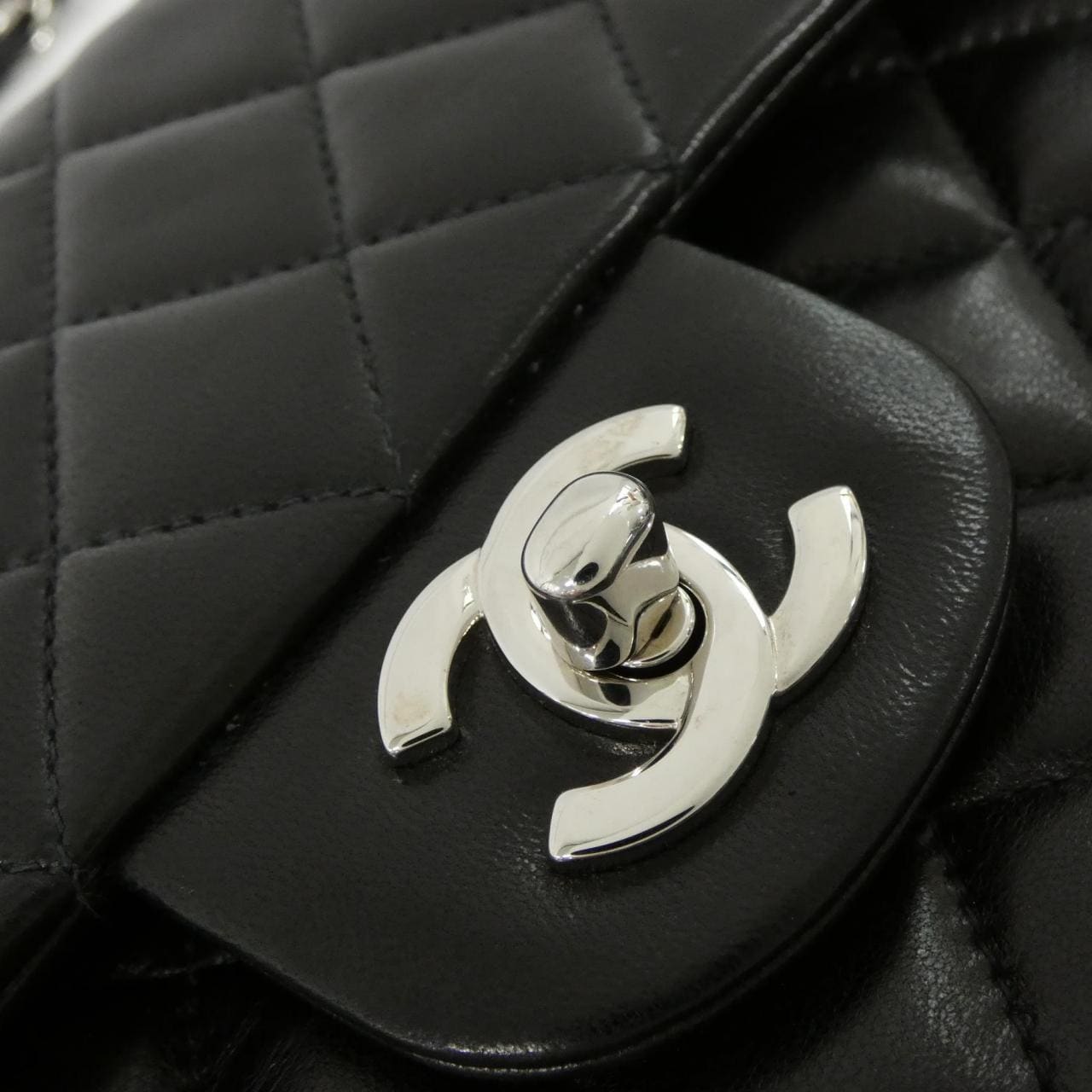 【ヴィンテージ】シャネル 1113 ショルダーバッグ