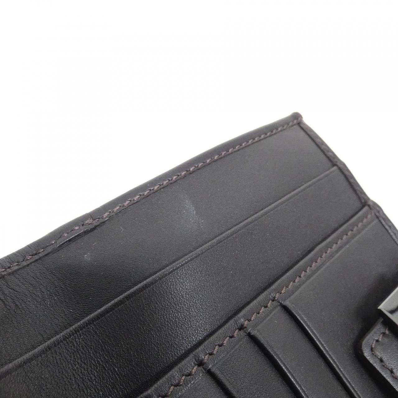 フェンディ 8M0160 JQ4 財布