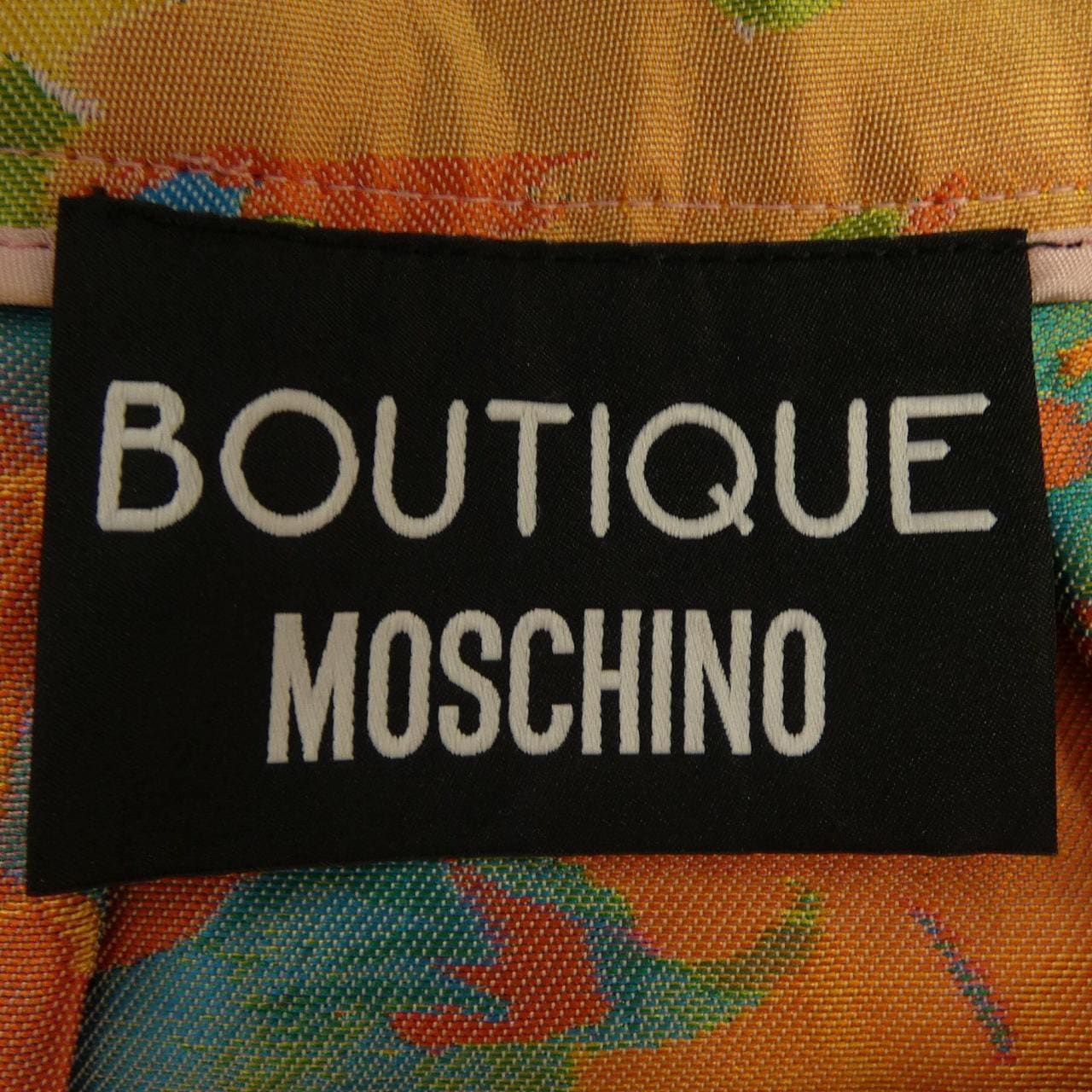 ブティックモスキーノ BOUTIQUE MOSCHINO スカート