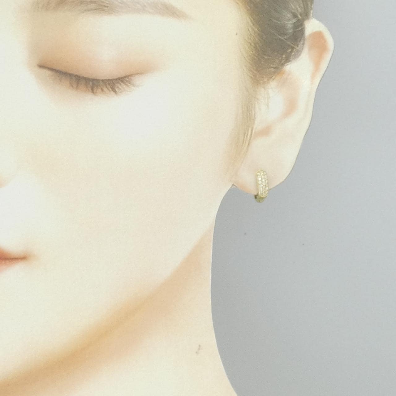 K18YG パヴェ ダイヤモンド ピアス 0.30CT