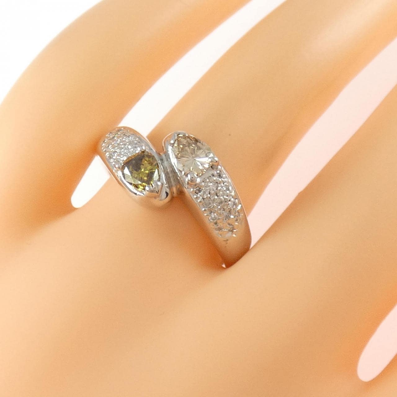 K18WG ダイヤモンド リング 0.60CT