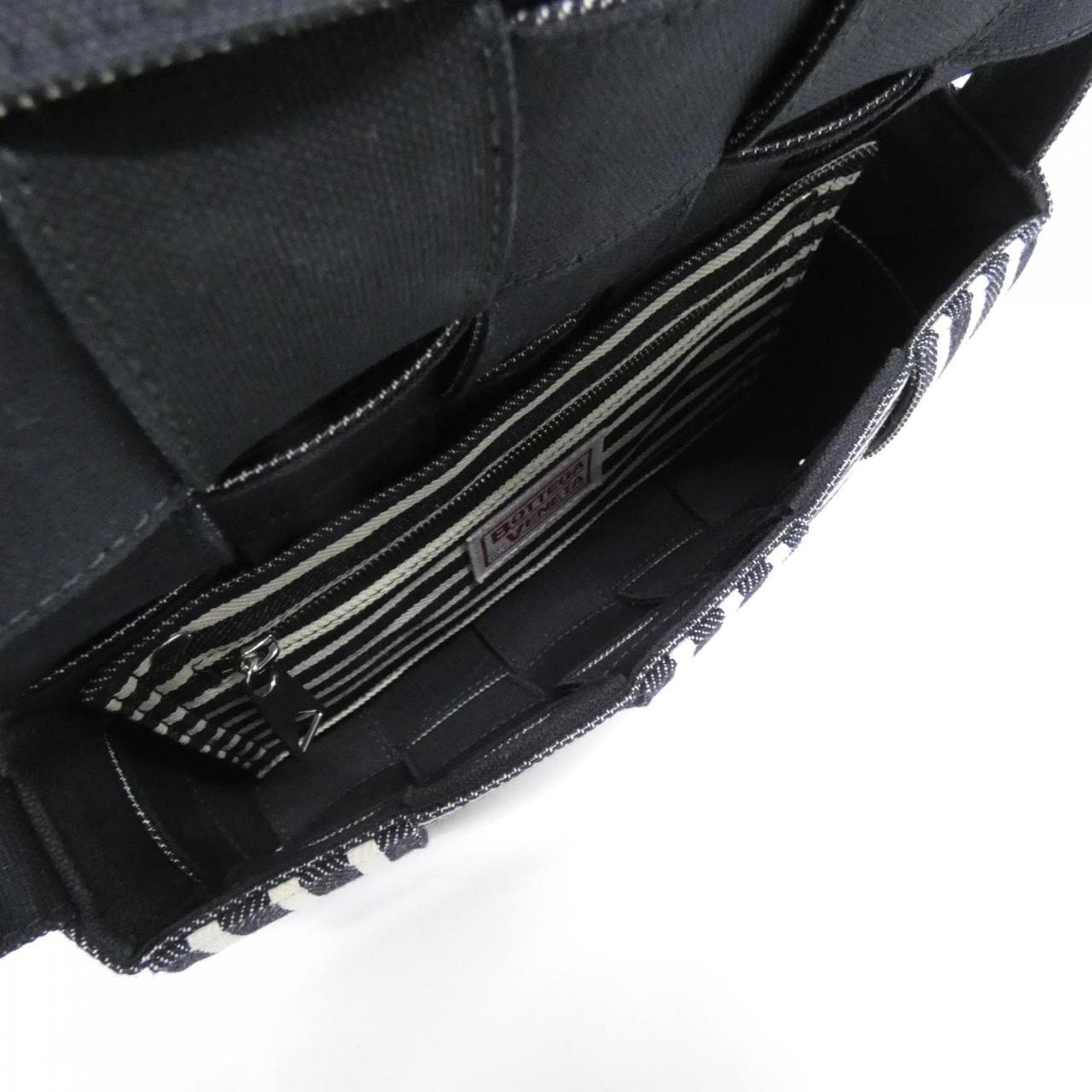 ボッテガヴェネタ 787333 V44E2 ショルダーバッグ