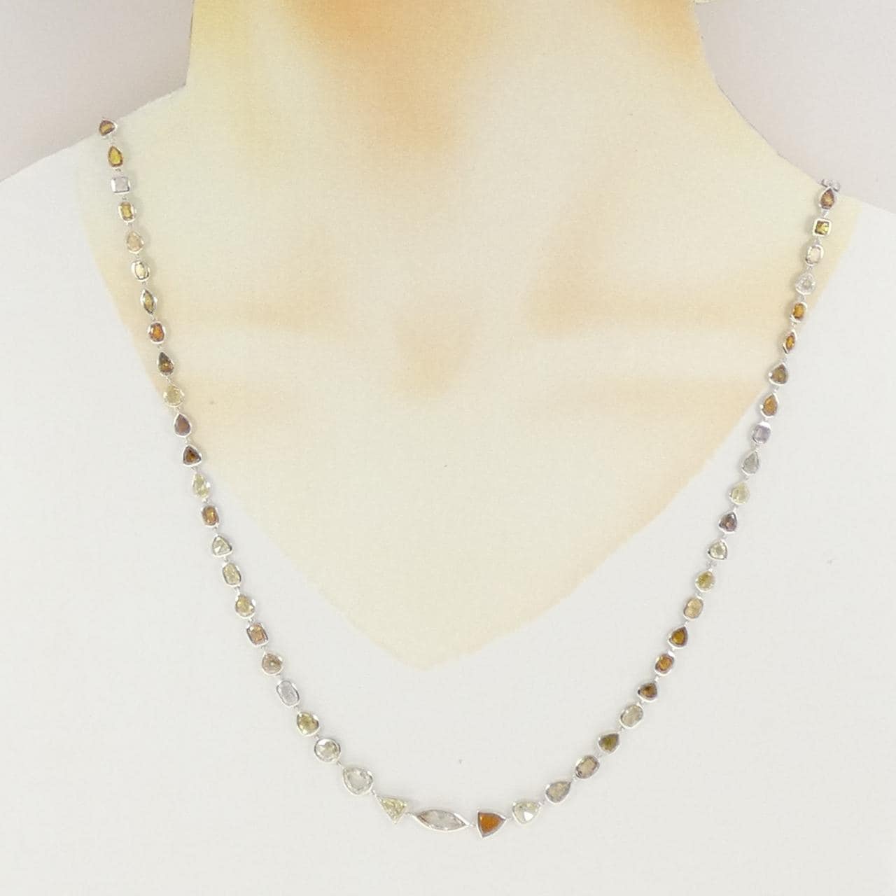 K18WG ダイヤモンド ネックレス 20.38CT