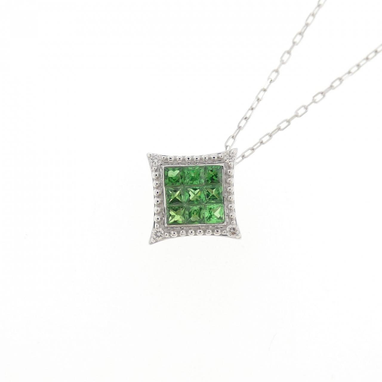 K18WG グリーンガーネット ネックレス 0.24CT