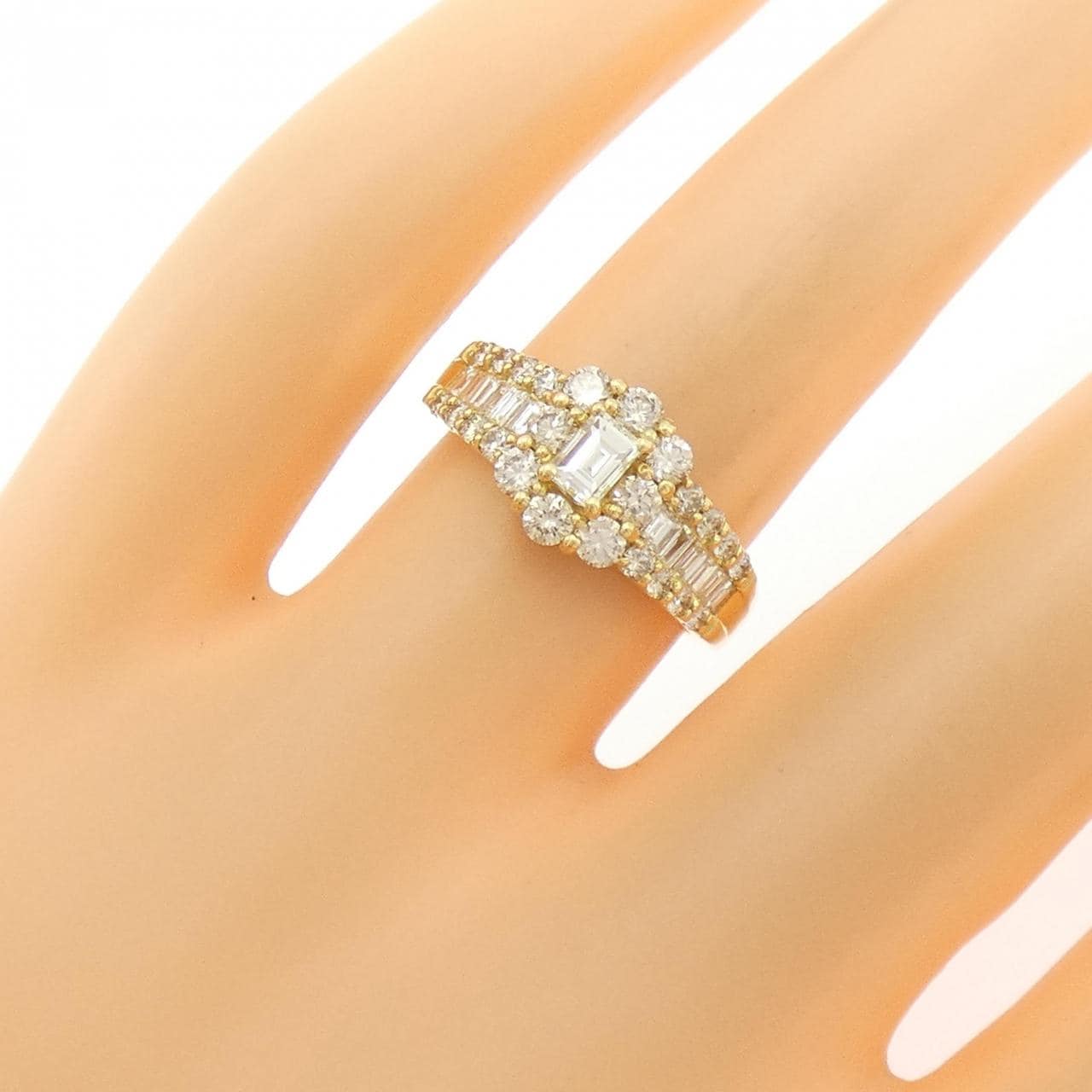 K18YG ダイヤモンド リング 1.00CT